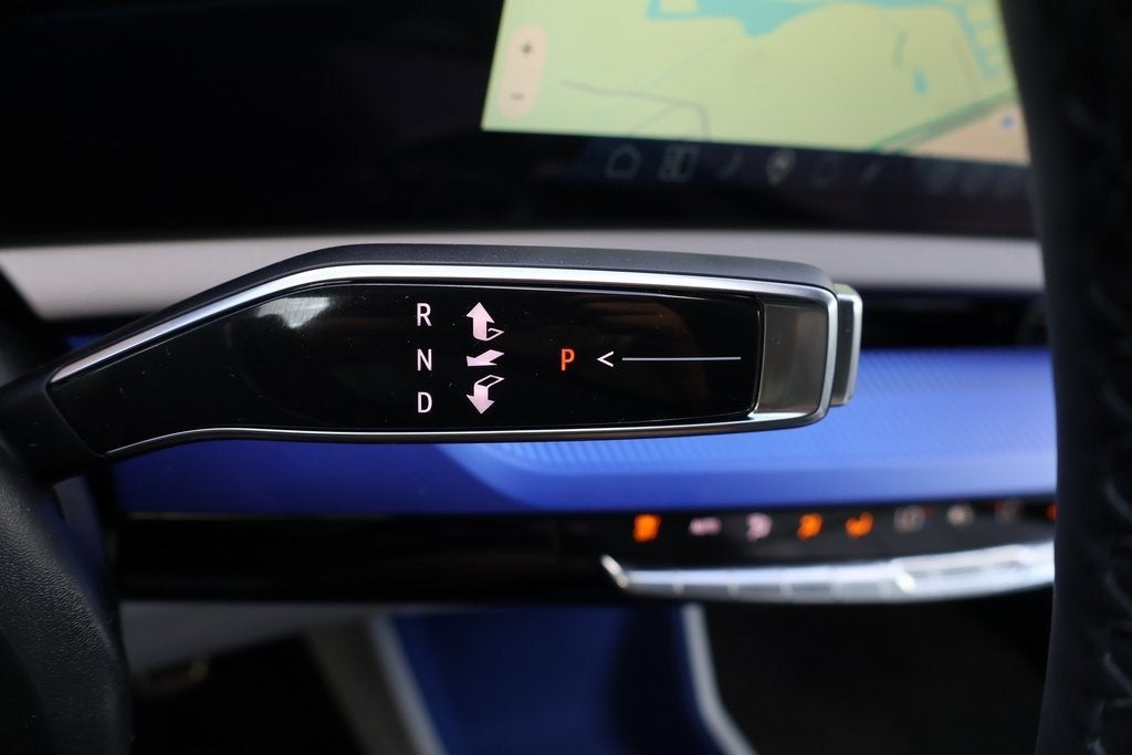 2025 Cadillac OPTIQ Luxury 2