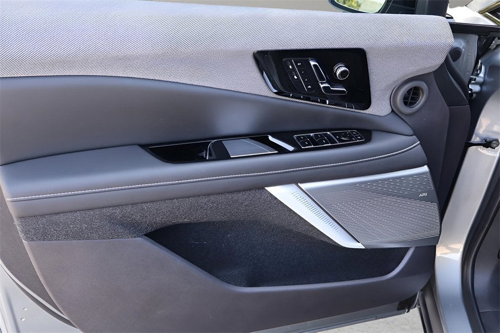 2025 Cadillac OPTIQ Sport 1