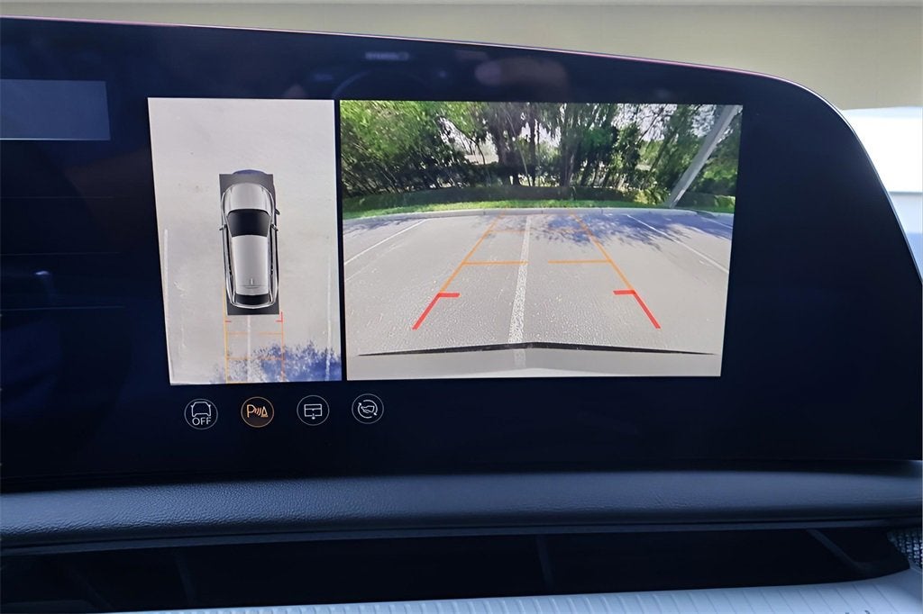 2025 Cadillac OPTIQ Sport 1