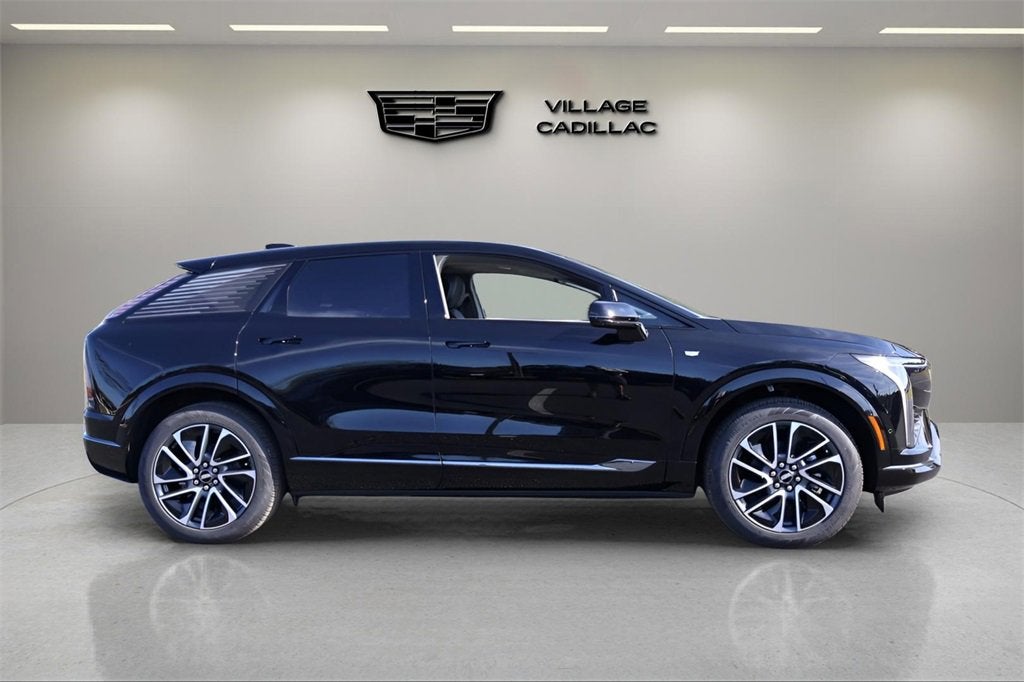 2026 Cadillac OPTIQ Premium Sport