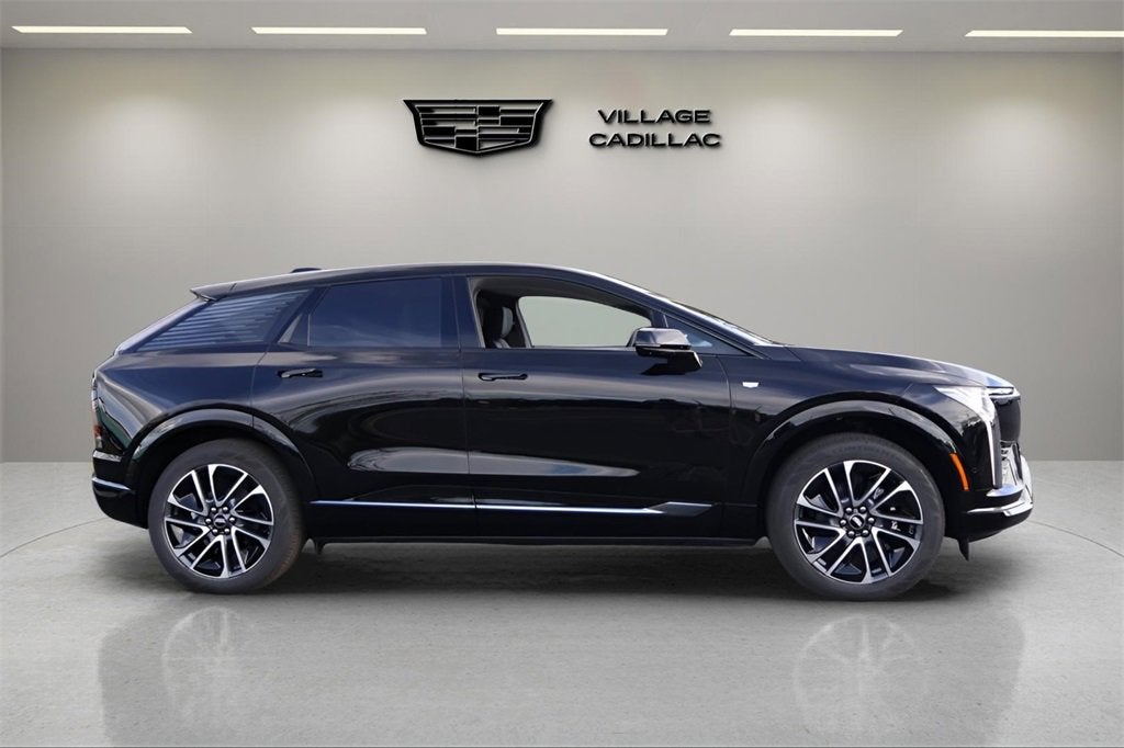 2026 Cadillac OPTIQ Premium Sport