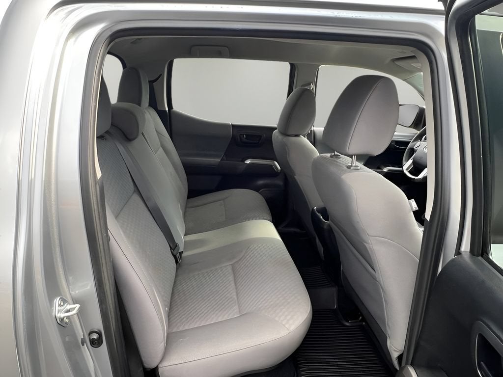 2022 Toyota Tacoma 2WD SR5