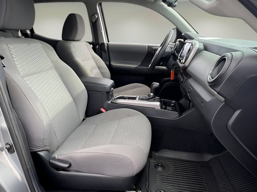 2022 Toyota Tacoma 2WD SR5