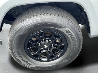 2022 Toyota Tacoma 2WD SR5