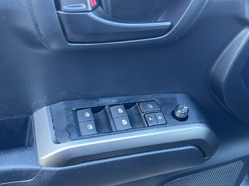2023 Toyota Tacoma 2WD SR5