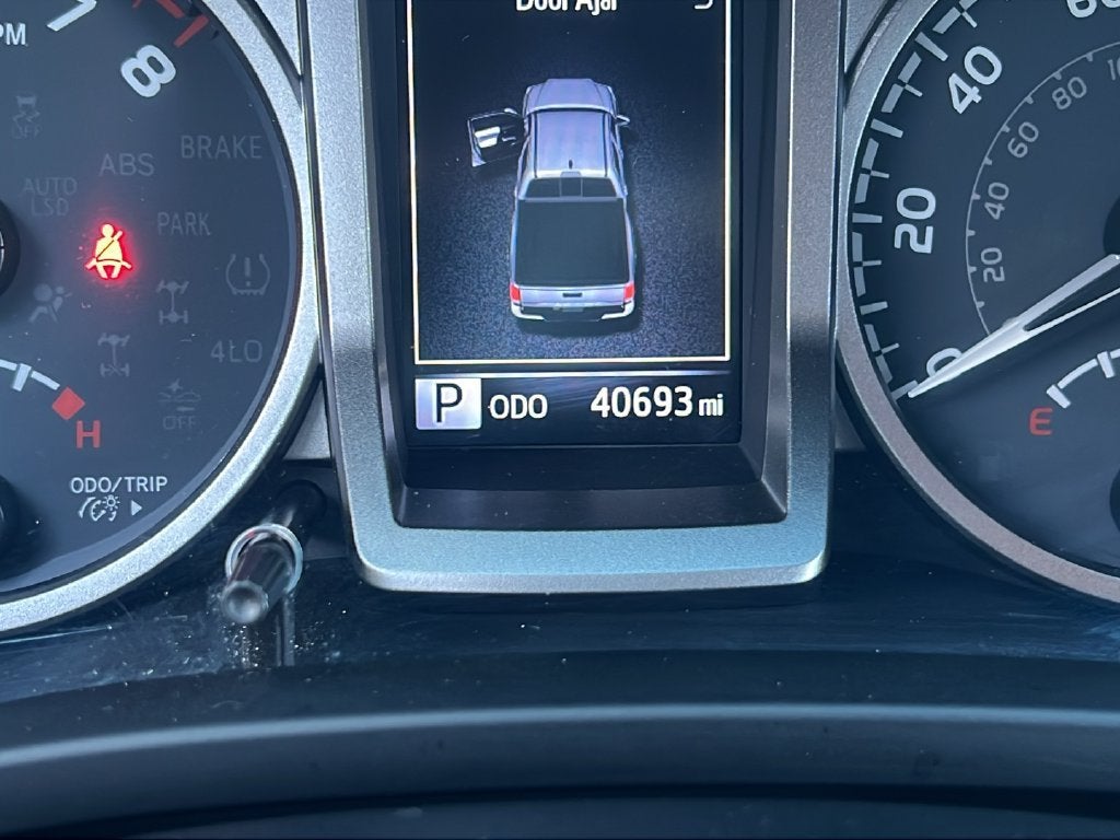 2023 Toyota Tacoma 2WD SR5