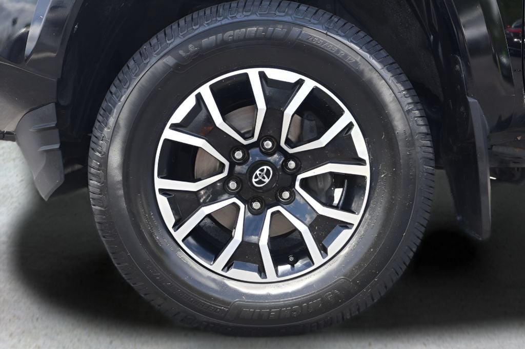 2023 Toyota Tacoma 4WD SR5