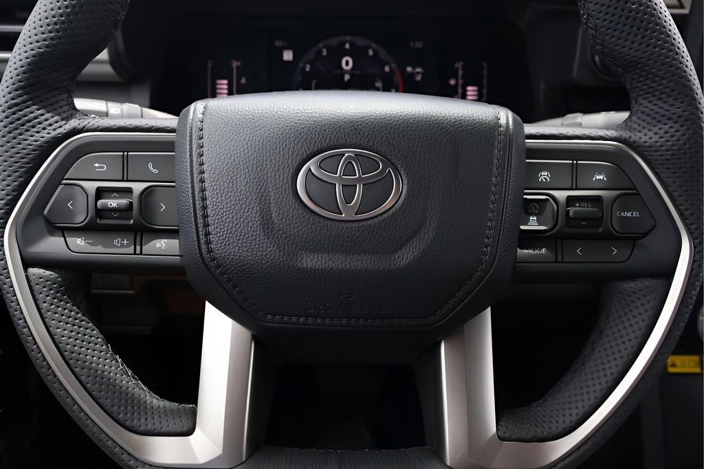 2025 Toyota Tacoma 2WD SR5