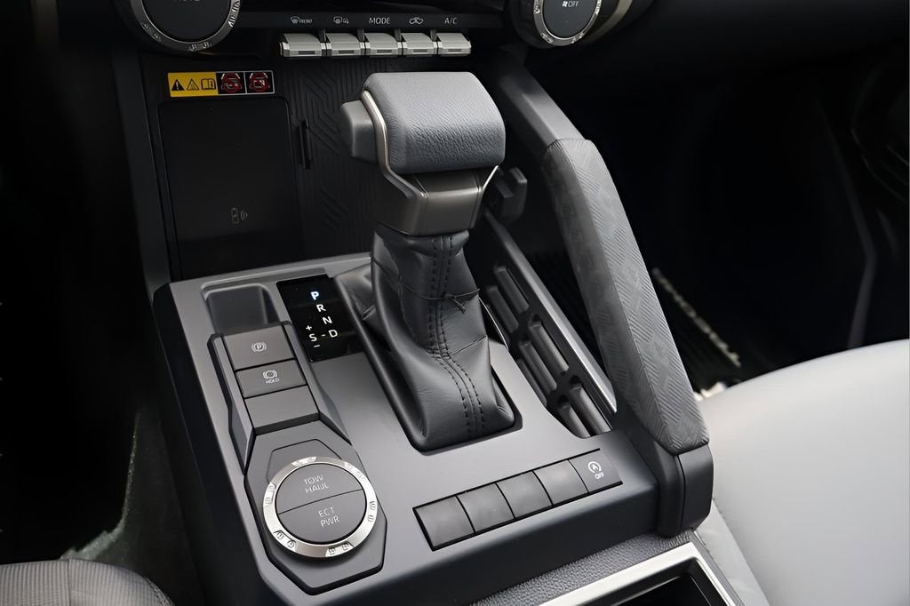 2025 Toyota Tacoma 2WD SR5
