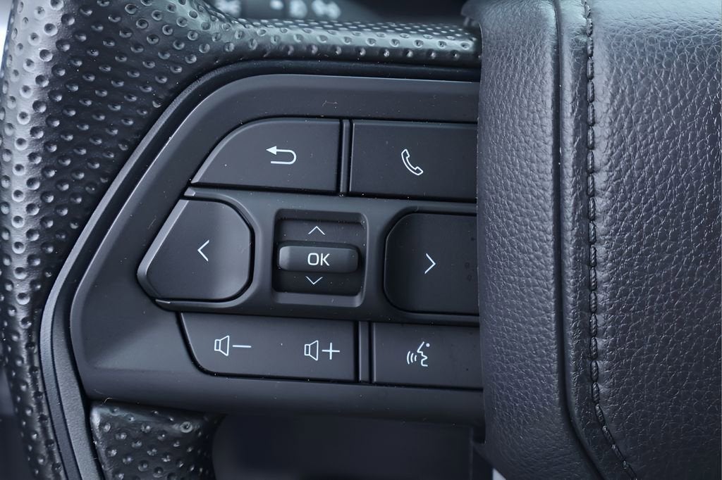 2025 Toyota Tacoma 2WD SR5