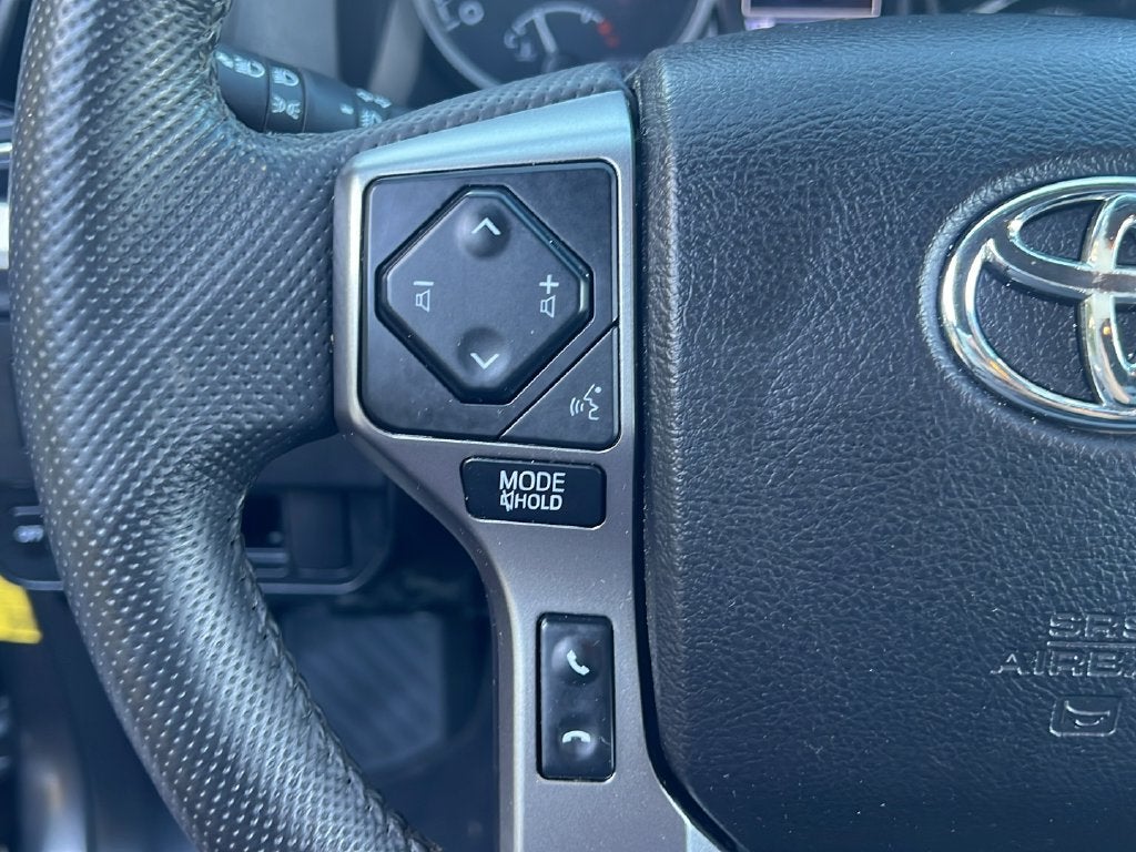 2021 Toyota Tacoma 2WD SR5