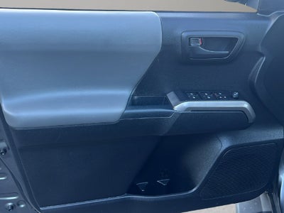 2021 Toyota Tacoma 2WD SR5