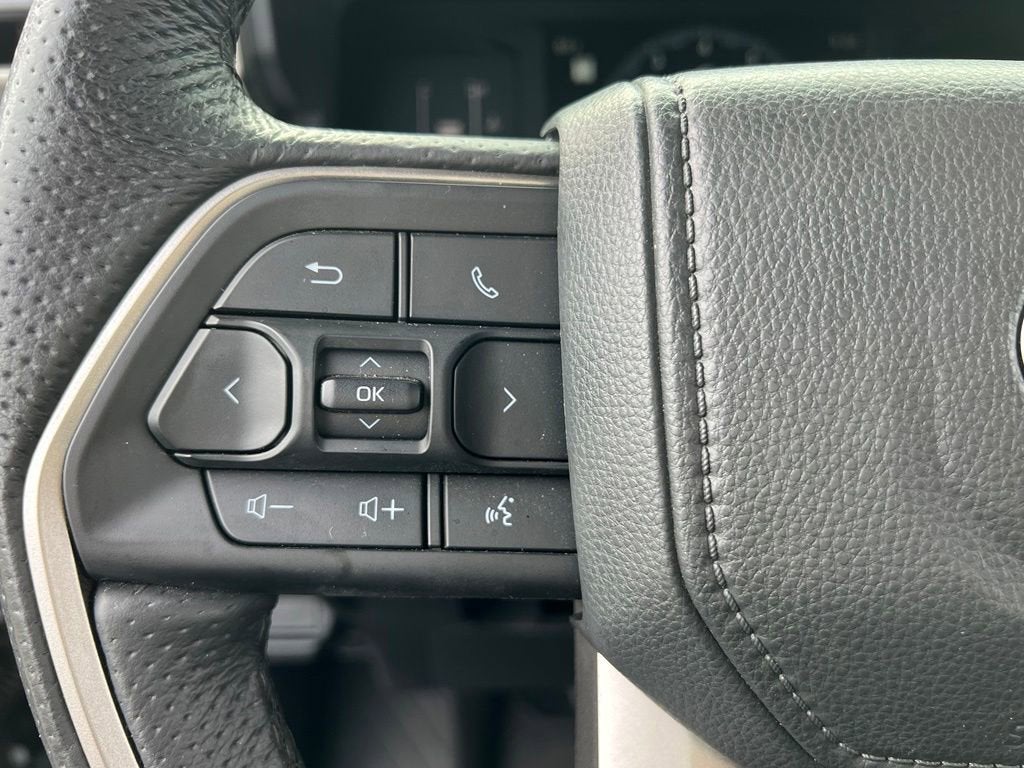 2025 Toyota Tacoma 2WD SR5