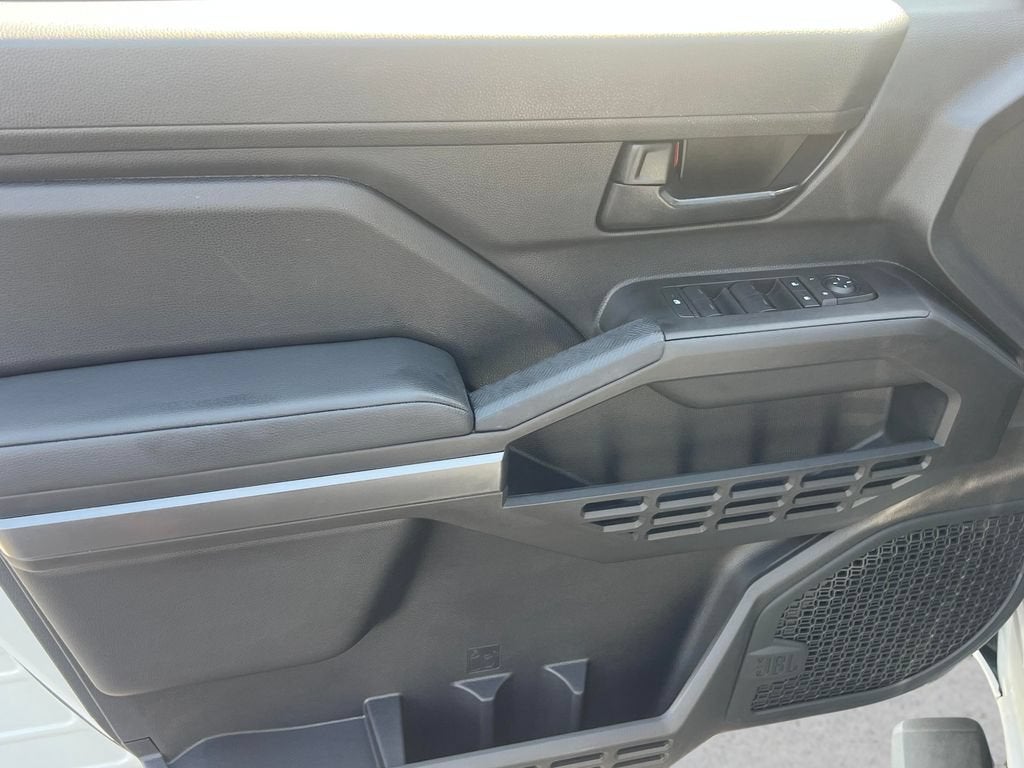 2024 Toyota Tacoma 2WD SR5