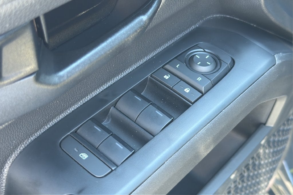 2026 Toyota Tacoma 2WD SR5