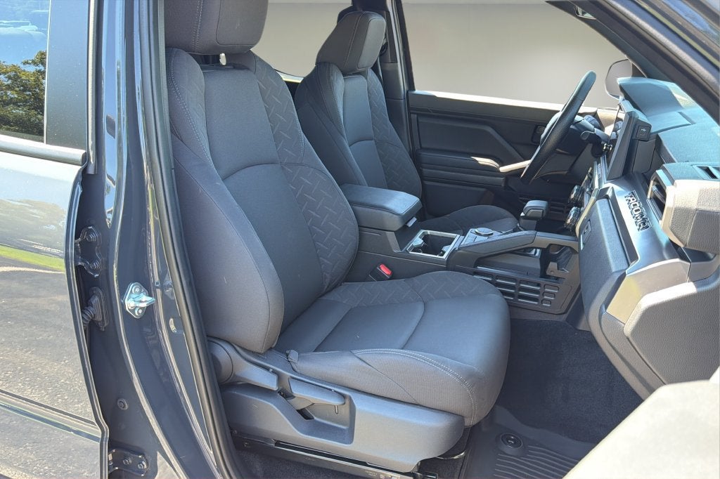 2026 Toyota Tacoma 2WD SR5