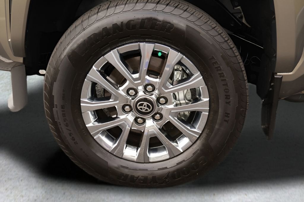 2026 Toyota Tacoma 4WD SR5