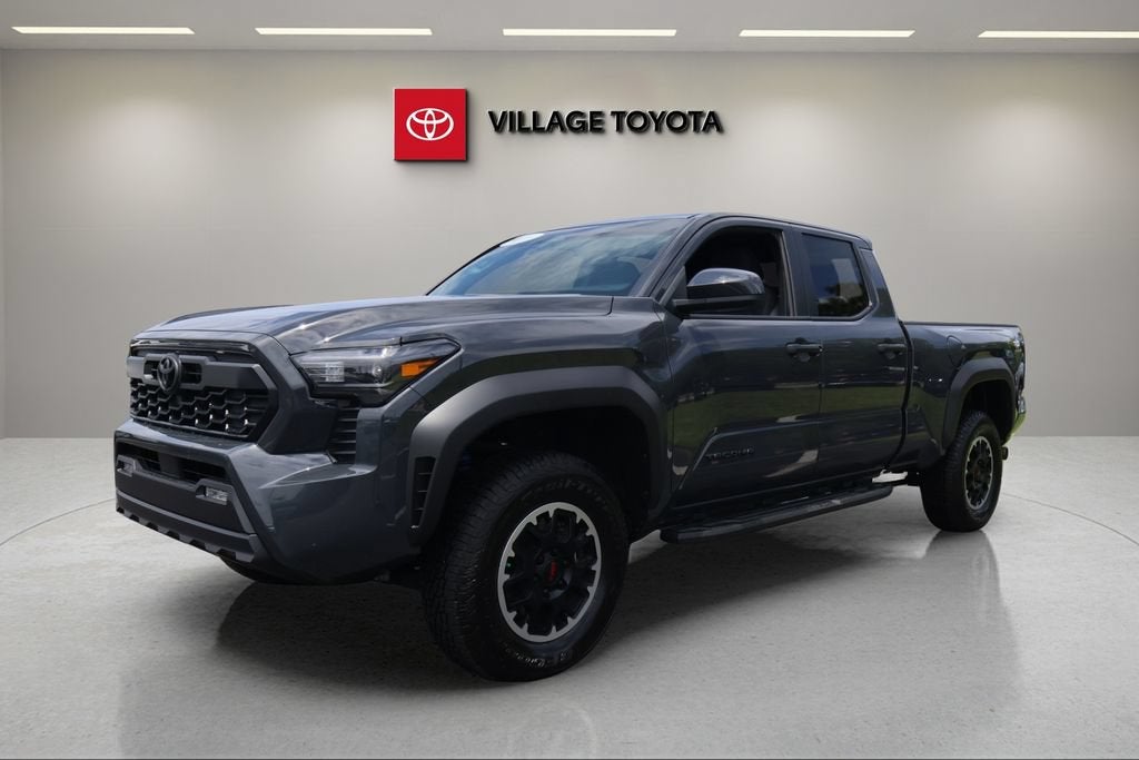 2025 Toyota Tacoma 4WD SR