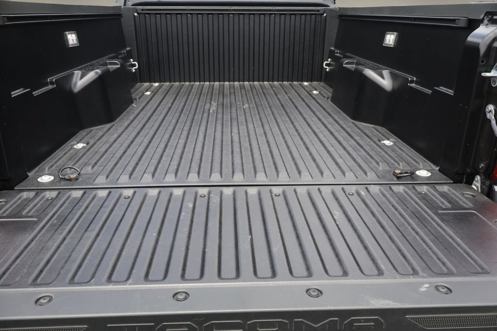 2025 Toyota Tacoma 4WD SR