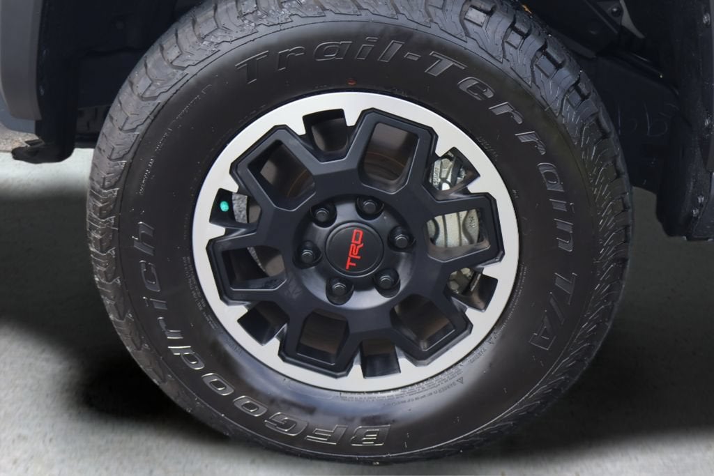 2025 Toyota Tacoma 4WD SR
