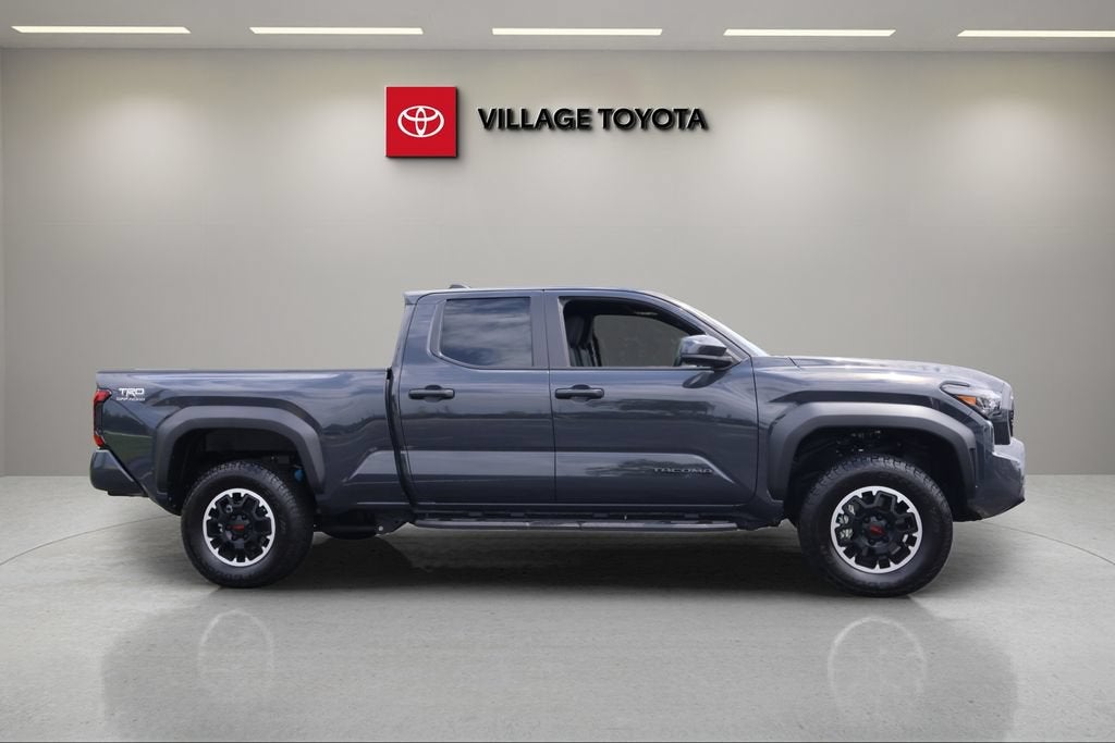 2025 Toyota Tacoma 4WD SR