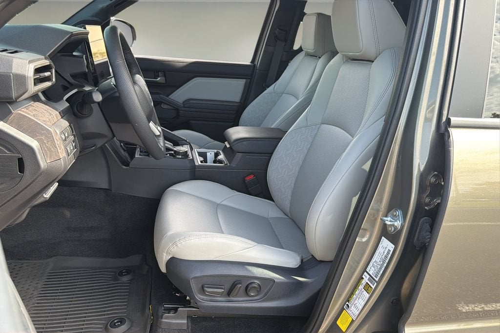 2025 Toyota Tacoma 4WD SR