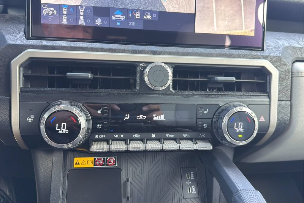 2025 Toyota Tacoma 4WD SR