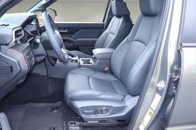 2025 Toyota Tacoma 4WD TRD Sport Hybrid