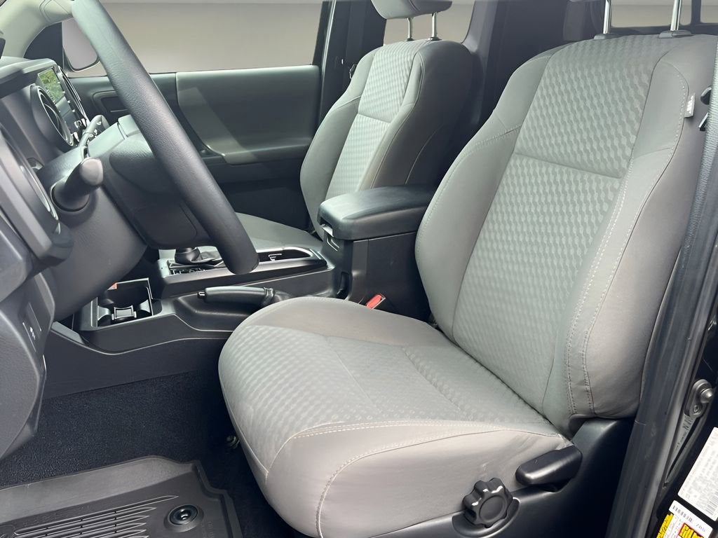 2022 Toyota Tacoma 2WD SR