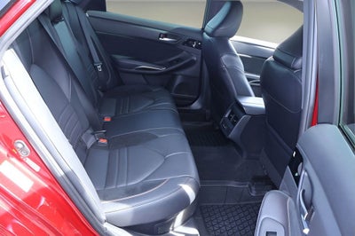 2019 Toyota Avalon Hybrid Limited