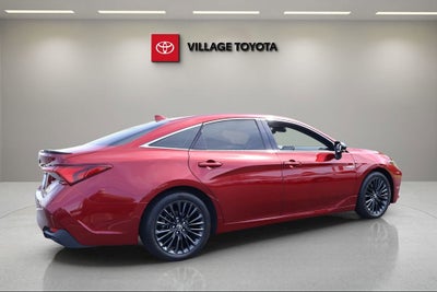 2019 Toyota Avalon Hybrid Limited