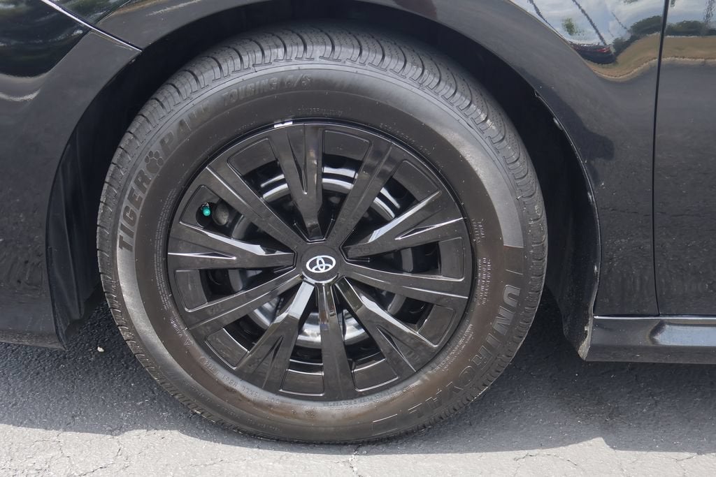 2019 Toyota Camry Hybrid LE