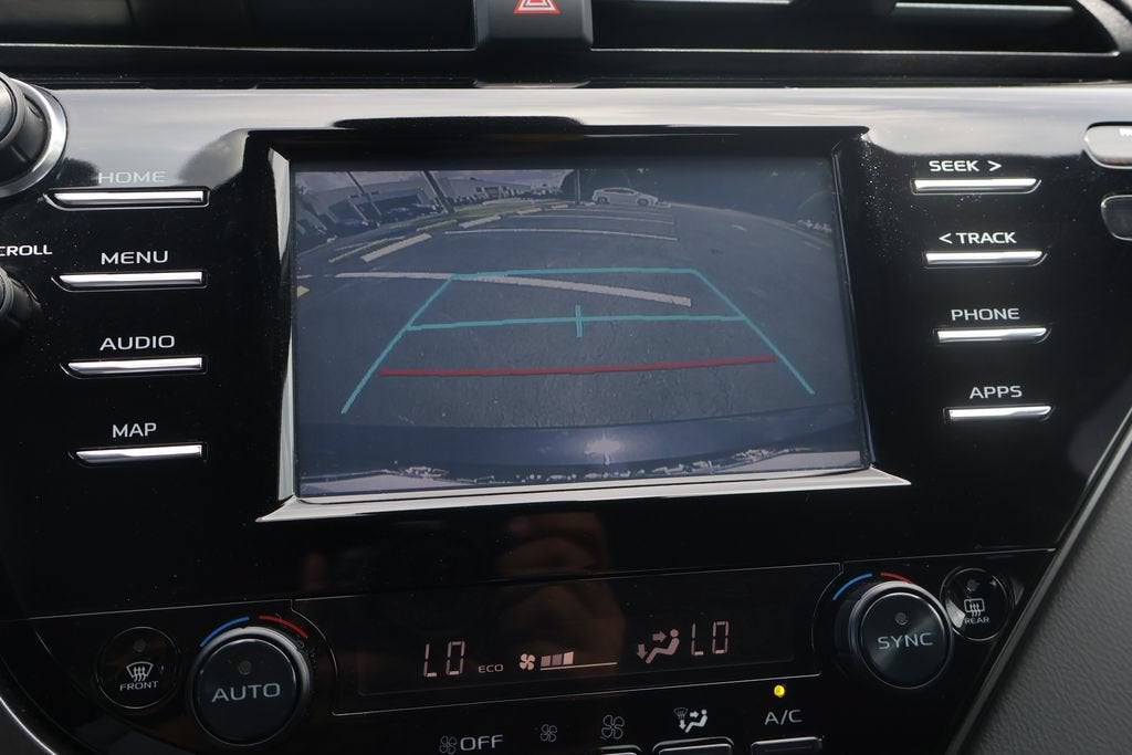 2019 Toyota Camry Hybrid LE