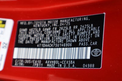 2025 Toyota Camry LE