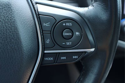 2020 Toyota Camry Hybrid XLE