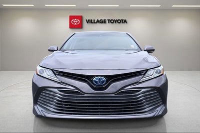 2020 Toyota Camry Hybrid XLE