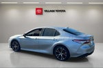 2020 Toyota Camry Hybrid XLE