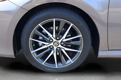 2024 Toyota Camry Hybrid XLE