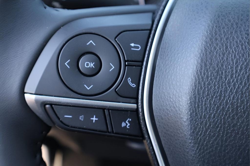 2024 Toyota Camry Hybrid XLE