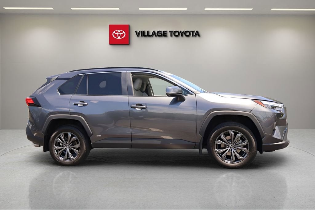 2024 Toyota RAV4 Hybrid XLE Premium