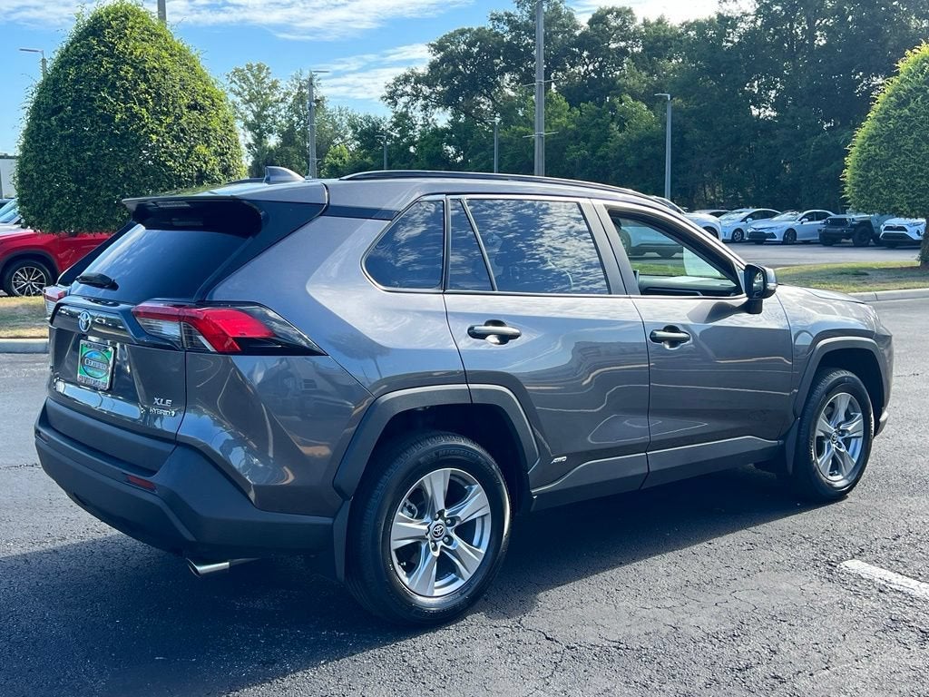 2024 Toyota RAV4 Hybrid XLE