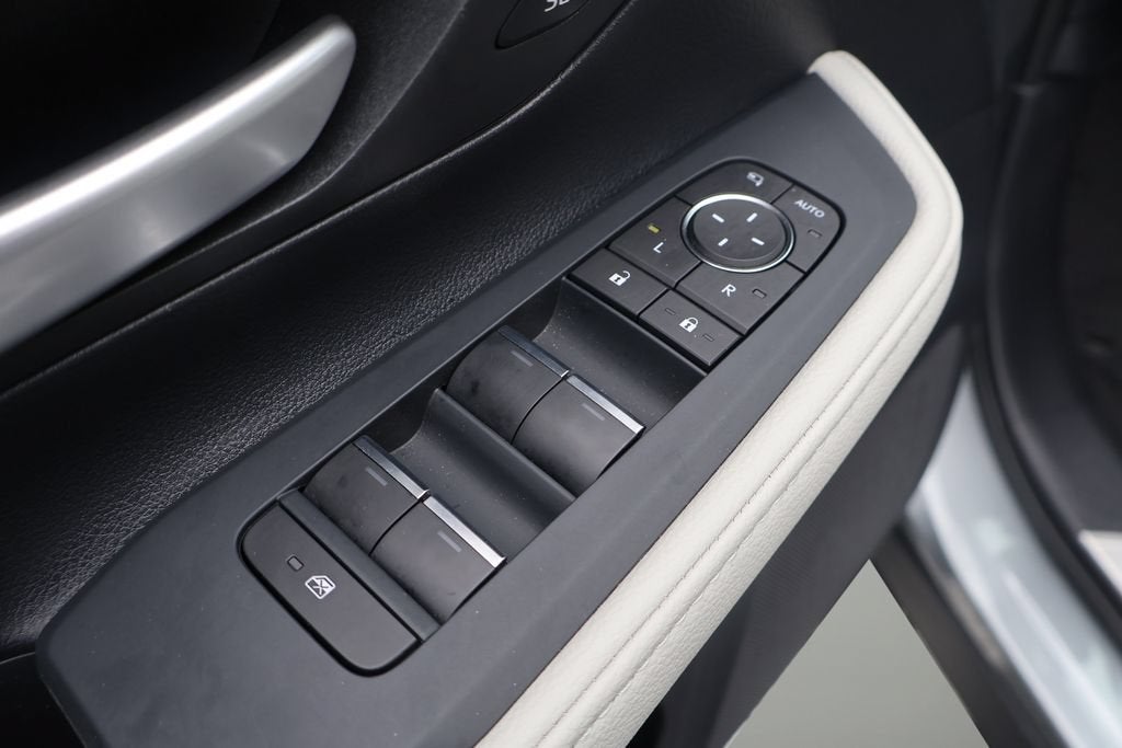 2026 Toyota Grand Highlander LE
