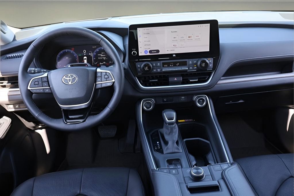 2025 Toyota Grand Highlander XLE