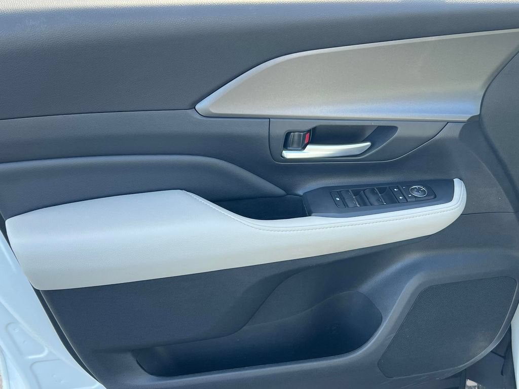 2024 Toyota Grand Highlander Hybrid XLE