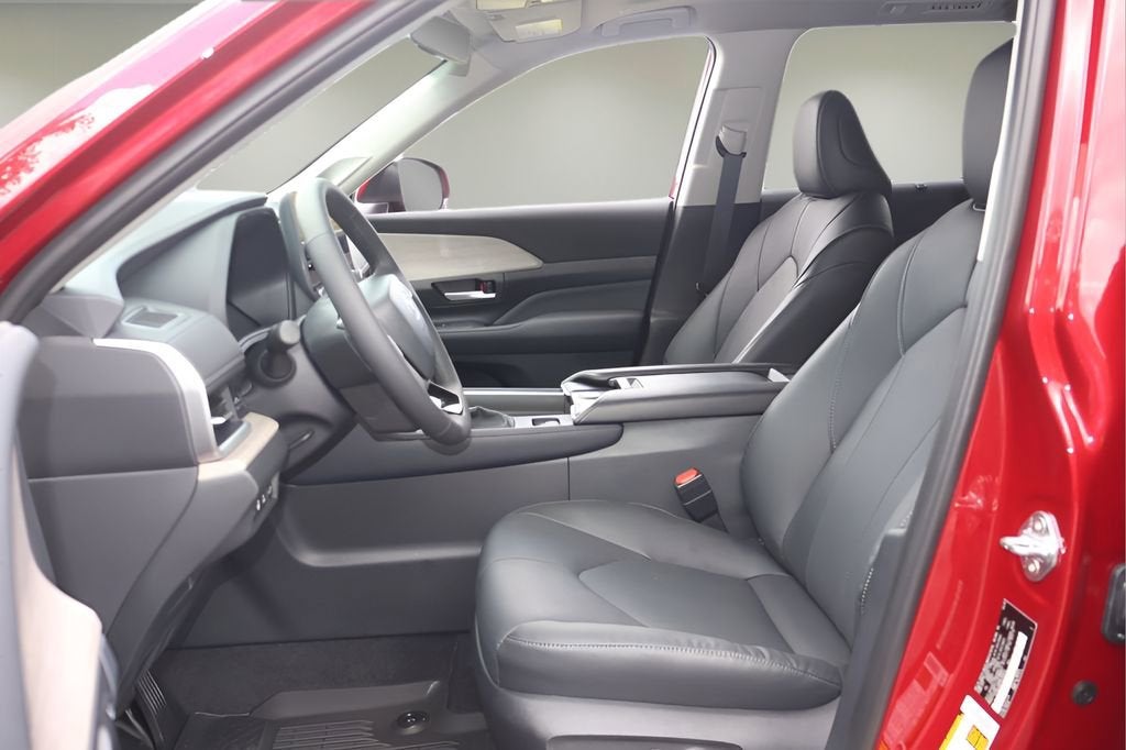 2026 Toyota Grand Highlander Hybrid LE