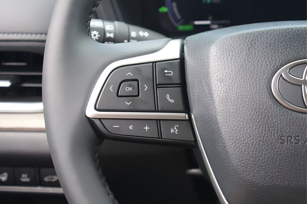 2026 Toyota Grand Highlander Hybrid LE