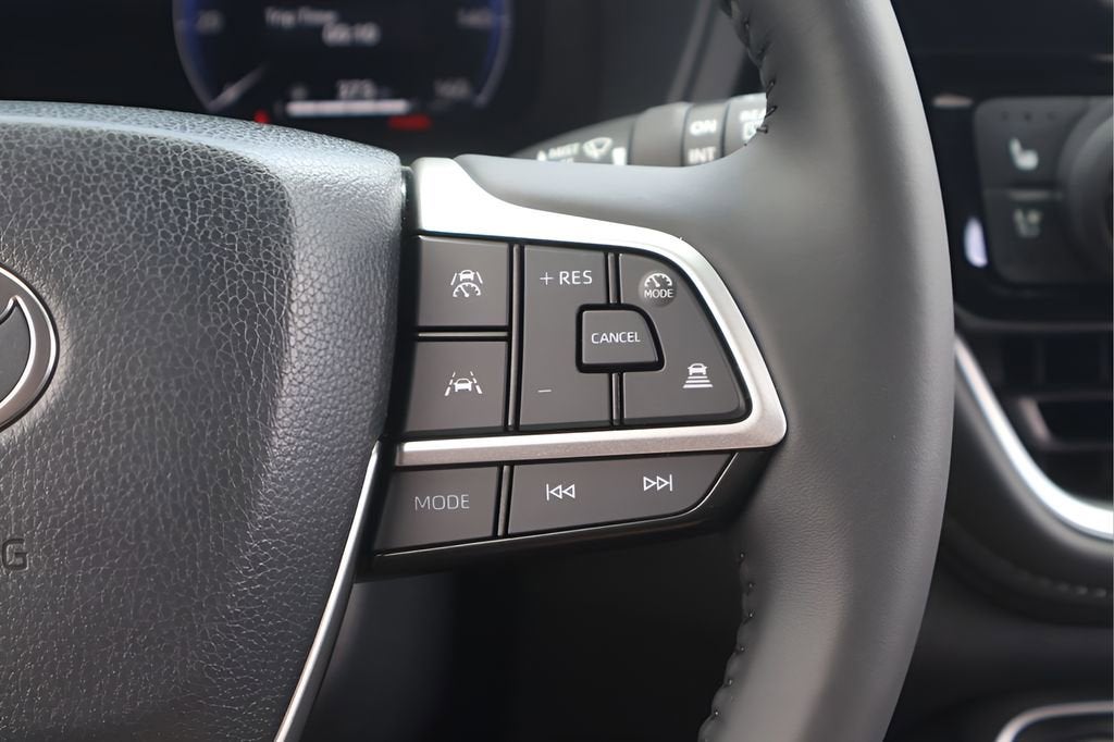 2026 Toyota Grand Highlander Hybrid LE