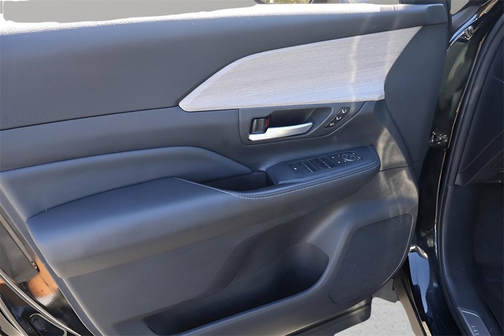 2024 Toyota Grand Highlander Hybrid XLE