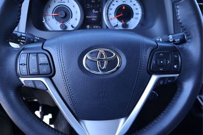 2019 Toyota Sienna SE