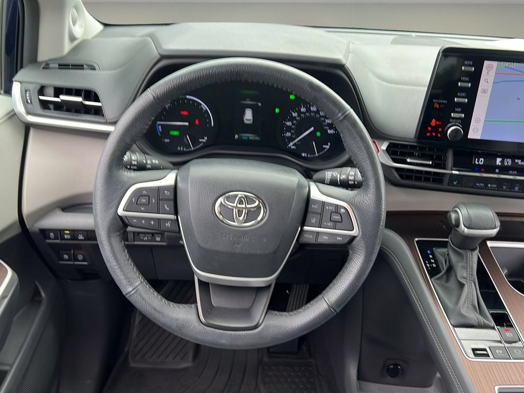 2024 Toyota Sienna XLE